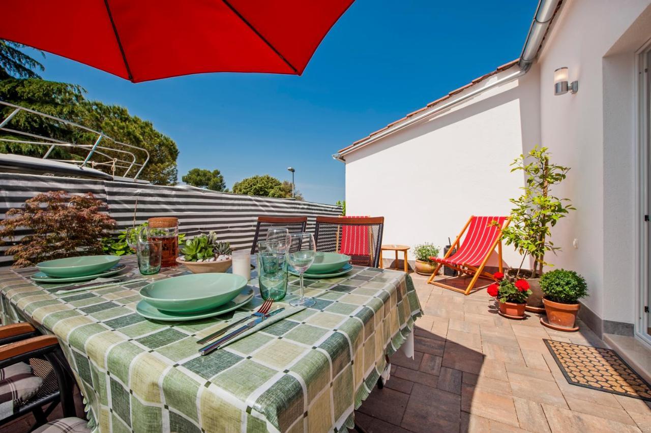 Little House - Just Few Steps From The City Center Villa Rovinj Exterior photo