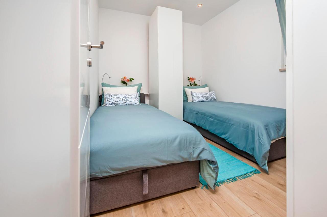 Little House - Just Few Steps From The City Center Villa Rovinj Exterior photo