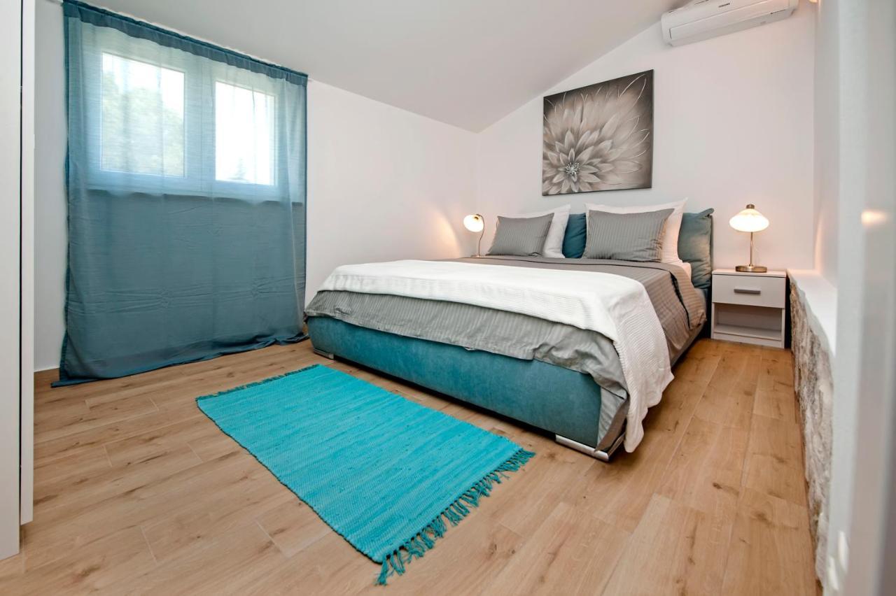 Little House - Just Few Steps From The City Center Villa Rovinj Exterior photo
